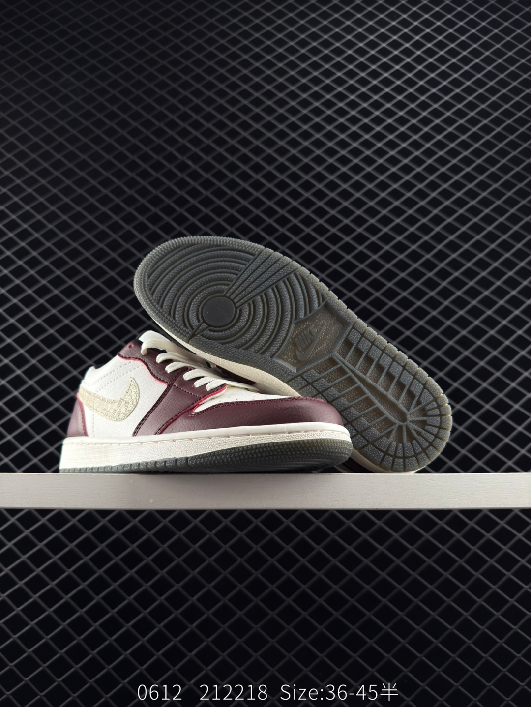 Nike Air Jordan 1 Low AJ1